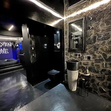 Апартаменты Doormat#13 Black Mirror *