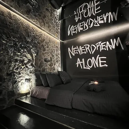 Apartment Doormat#13 Black Mirror