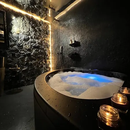 Doormat#13 Black Mirror * Saloniki